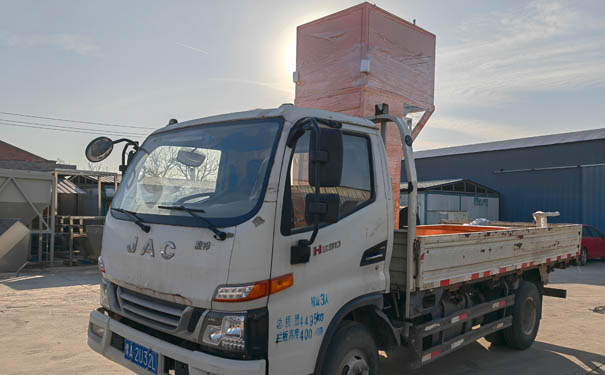 顆粒包裝機(jī)設(shè)備